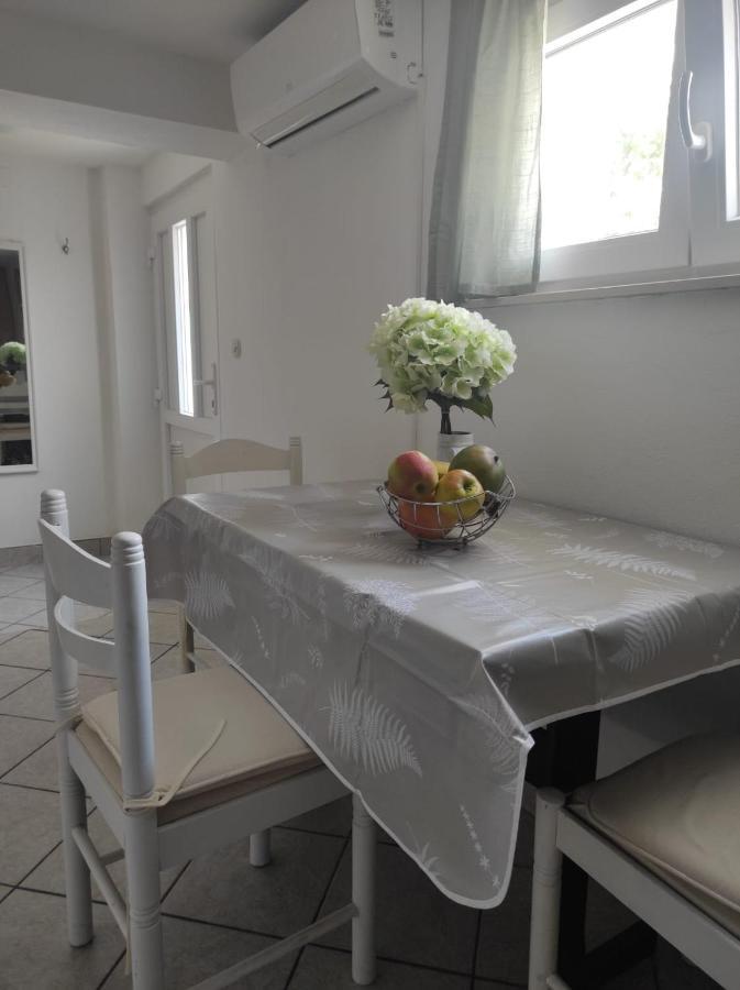 Studio Apartment Petrov Sibenik Exterior photo