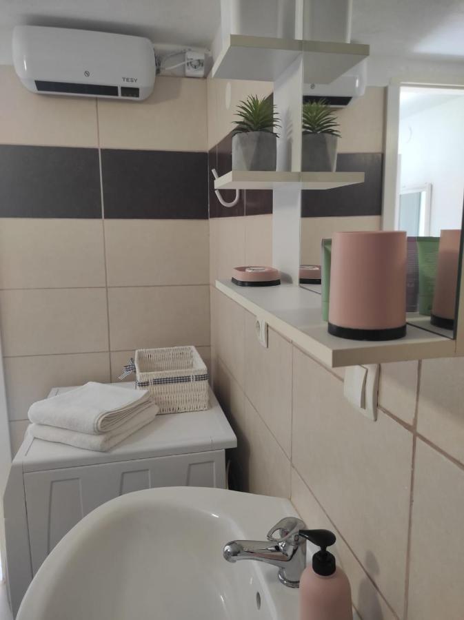 Studio Apartment Petrov Sibenik Exterior photo